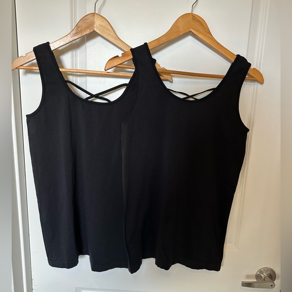 Black reversible tank top. Plus size - see measurements. NWOT